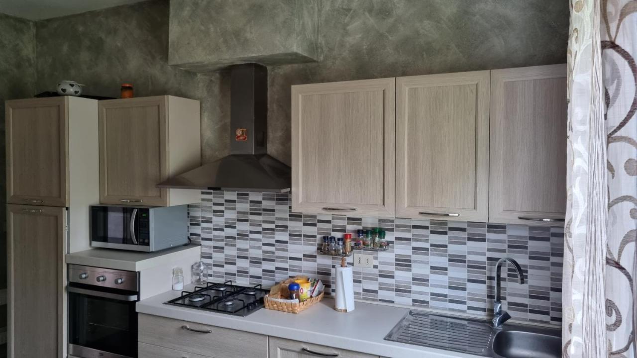 Ferienwohnung Milli Ferrara Exterior foto